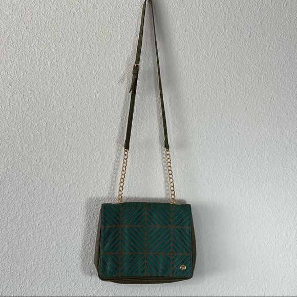 Pretty Ships Crossbody Purse with Magnetic Flap - Picture 6 of 11